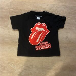 Black and Red Rolling Stones Kids T-Shirt Size 3T